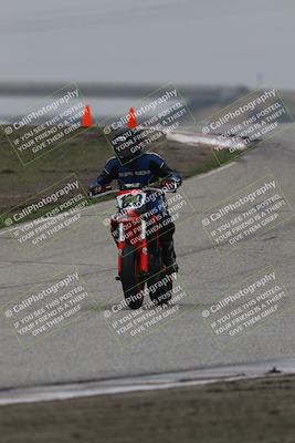 media/Nov-29-2025-TrackDaz (Sat) [[10ae2d9bce]]/C Group/Session 3 (Outside Grapevine)/